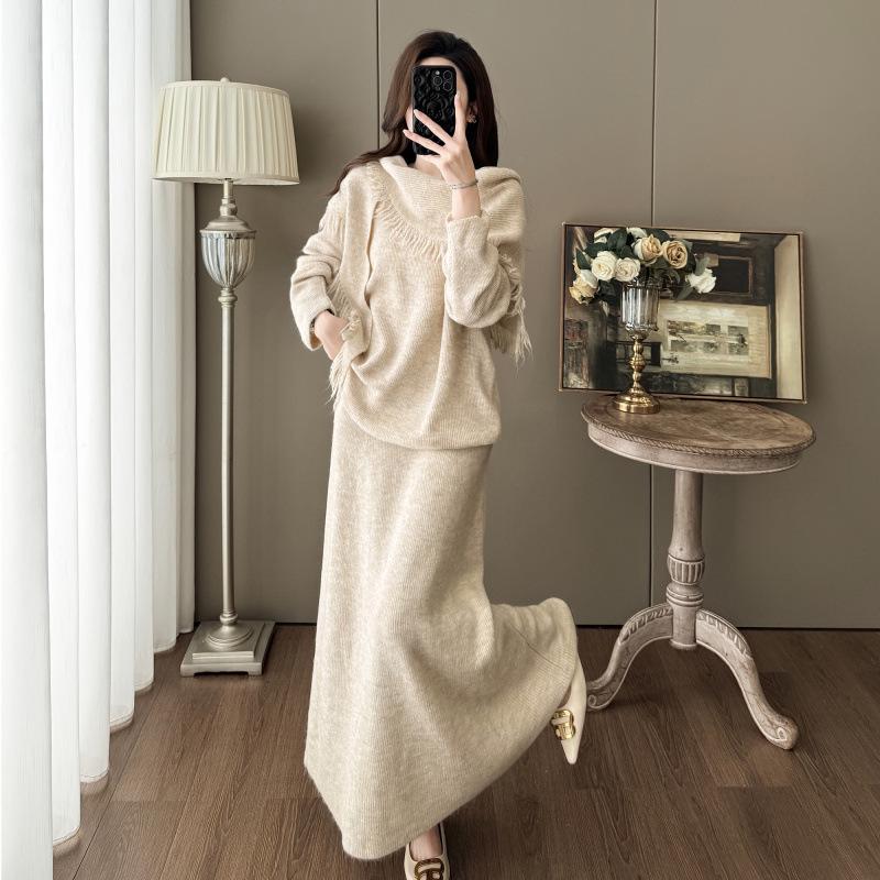 Women's Autumn/Winter High-End Knit Set: Tassel Shawl, Sweater & Skirt.