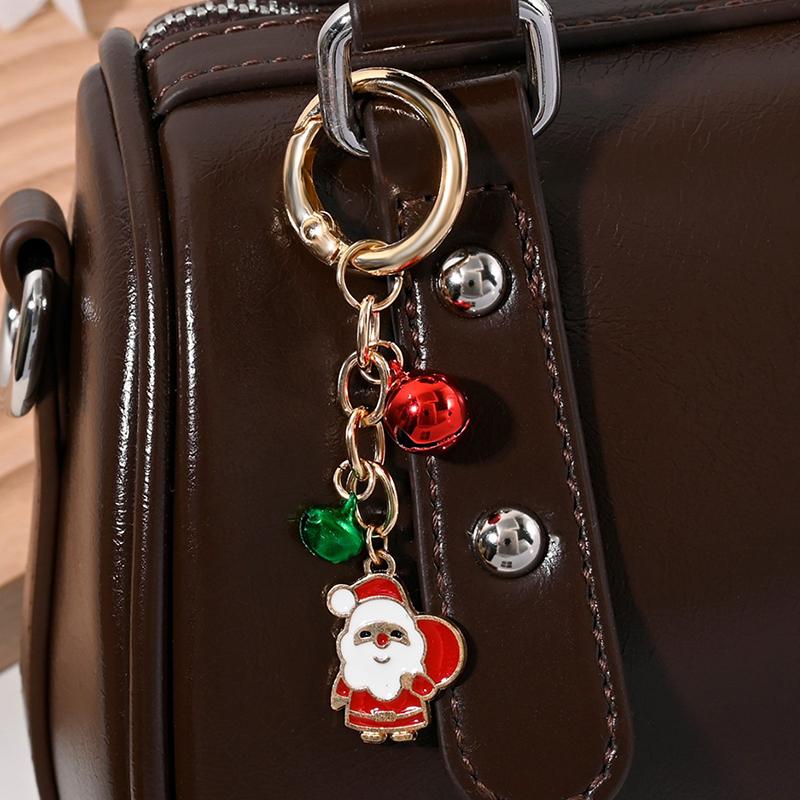 New Christmas Tree Santa Claus Keychains Bag Charm For Women Exquisite Bag Pendant Car Key Ring Jewelry Christmas Gift