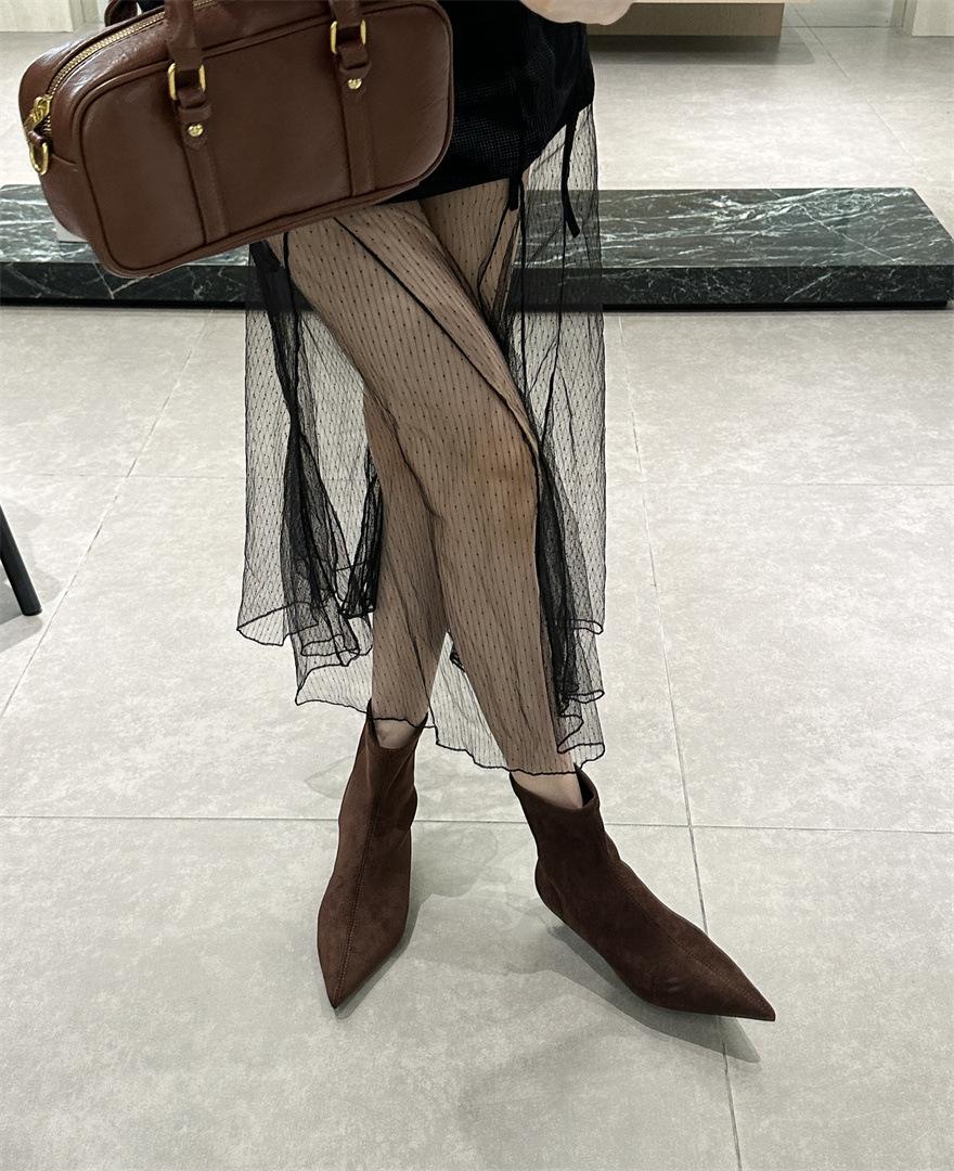 

High heels pointed short boots women s spring and autumn single boots thin heels black elastic socks boots show thin boots medium tube 39 светло-коричневого