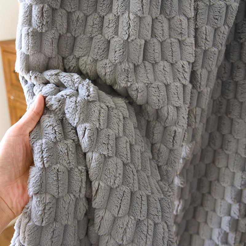 Men's Flannel Pajamas Set: Autumn-Winter, Thick Velvet, Warm & Loose Fit, Plus Size, Wearable Outdoors in Spring