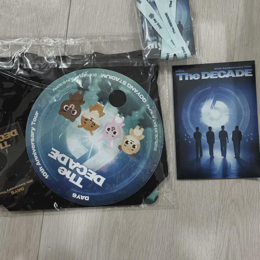 

Day6 Admission Pre-order Benefit Madet Benefits