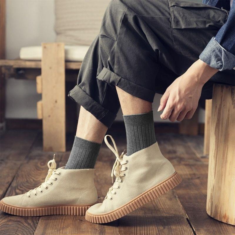 5 Pairs Moisture Wicking Sports Socks With Ribbed Knitted Design Breathable Solid Color Middle Calf Socks For Men Women