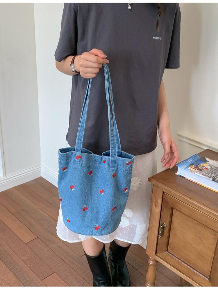Korean Canvas Embroidered Denim Bucket Bag - Summer 2026 Women's Casual Handbag