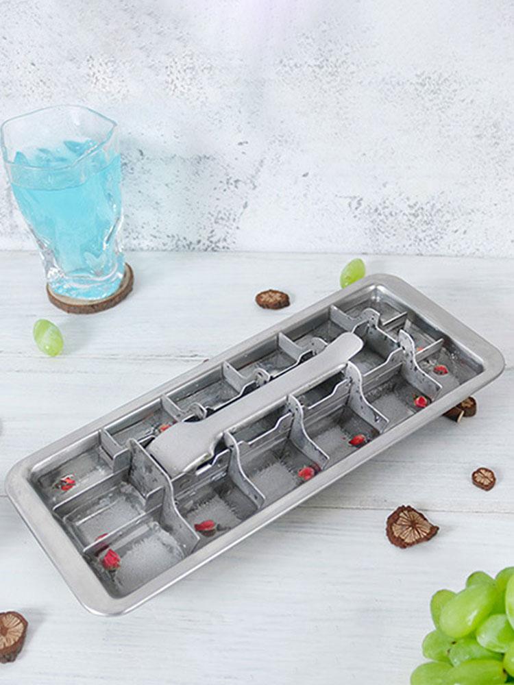 Stainless Steel Ice Cubes Tray with Easy Release Handle Metal Ice Cubes Tray Ice Cubes Maker for Kitchen & Bar
