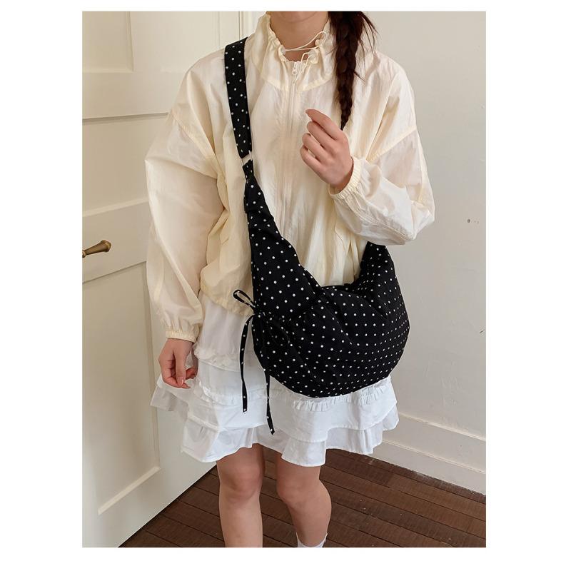 Cute Polka Dot Drawstring Crossbody Bag Korean Style Fashionable Shoulder Handbag Trendy Water Dumpling Bag for Women KTB