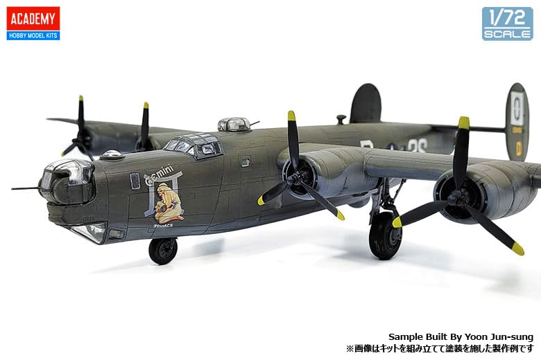 Academy Liberator Zodiac Plastic Model Kit 12584 1/72 B-24H