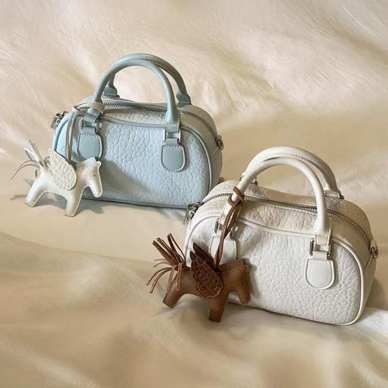 Hand-held Pillow Bag, Small Handbag, Fashionable Pillow Bag, Boston Handbag