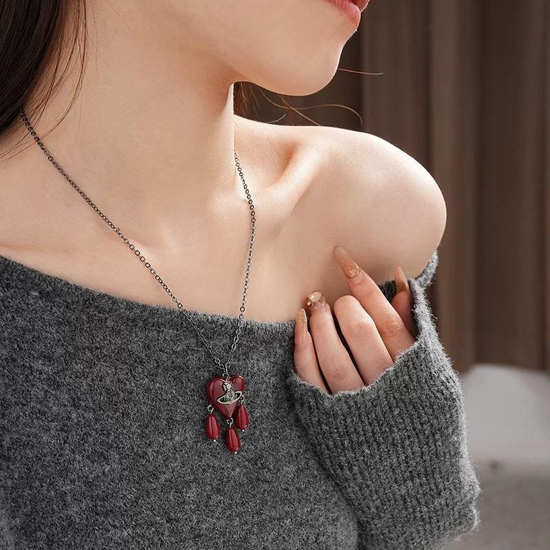 Kaiserin Cixi Angkorrot Quastenkette: Elegante Pulloverkette für Damen