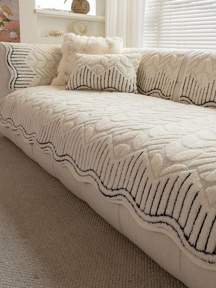 Winter Plush Sofa Cushion with Modern Leaf Edge Anti-Slip Furniture Protector Cover for Living Room padded plush sofa cushion 70x70cm