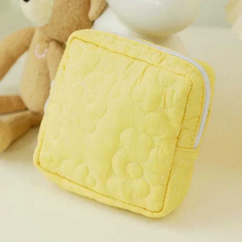 

1pcs Women Zipper Cosmetic Organizer Cloth Handbag Box Shape Portable Toiletry Case for Girls Cute Quilted Cotton Makeup Bag
