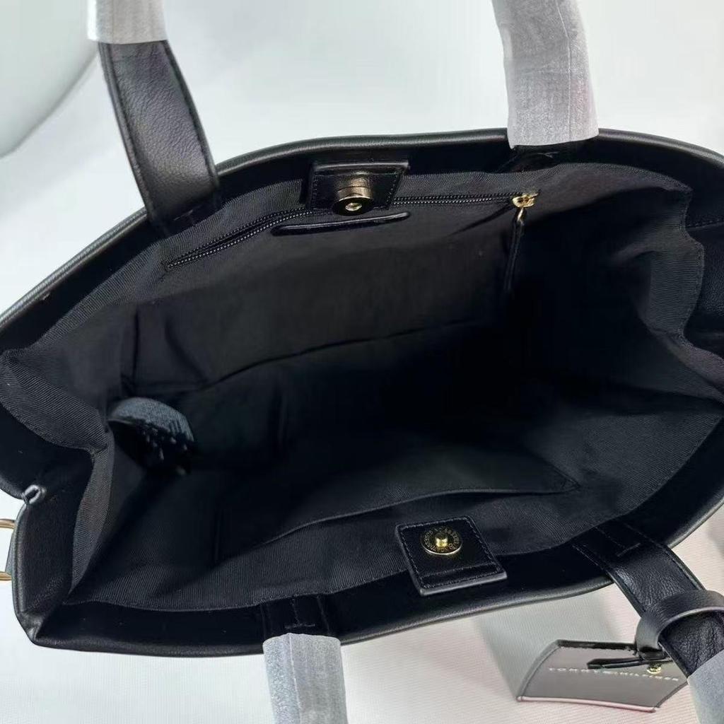 2024 Versatile Solid Color Large-Capacity Ladies' Fashion Crossbody Handbag