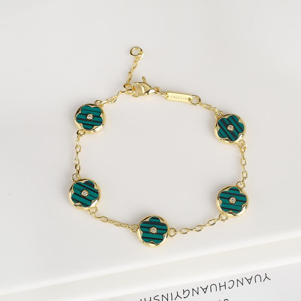 Trendy Creative Adjustable Round Five Leaf Flower Gold-Plated Bracelet Luxury for Women Daily Party Jewelry Accessories Clover