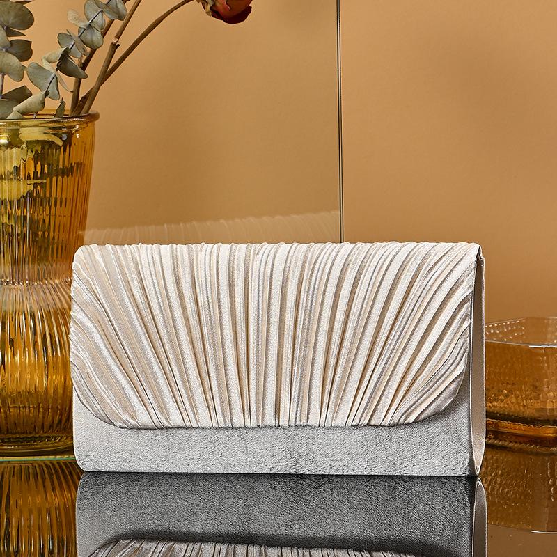 

Trendy Korean Retro Women s Evening Chain Bag 20x12x6 cm