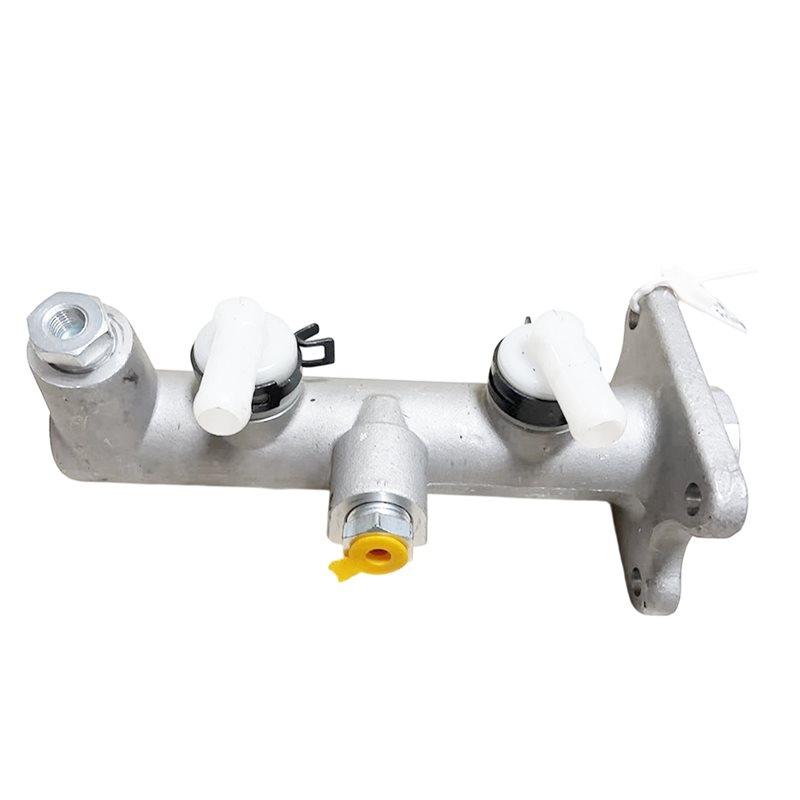 4720136390 Car Brake Master Cylinder For Toyota Coaster BB42 BB50 BB58 HZB50 RZB40 47201-36390