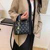 Foreign-style Fashionable and Versatile One-shoulder Crossbody Bag High-end Portable Bag Women