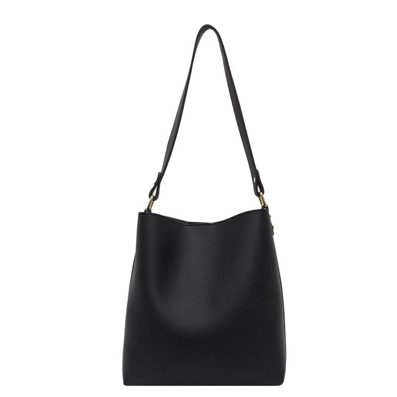 Retro Lychee Pattern Soft Leather Bucket Bag Women's 2025 New Commuter Shoulder Mother Bag Foreign Style Messenger Bag