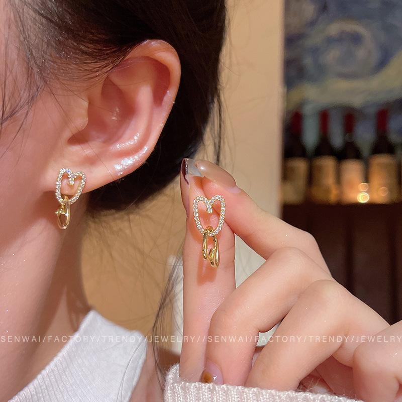 Full diamond micro-inlaid love ring stud earrings female design peach heart earrings personalized earrings