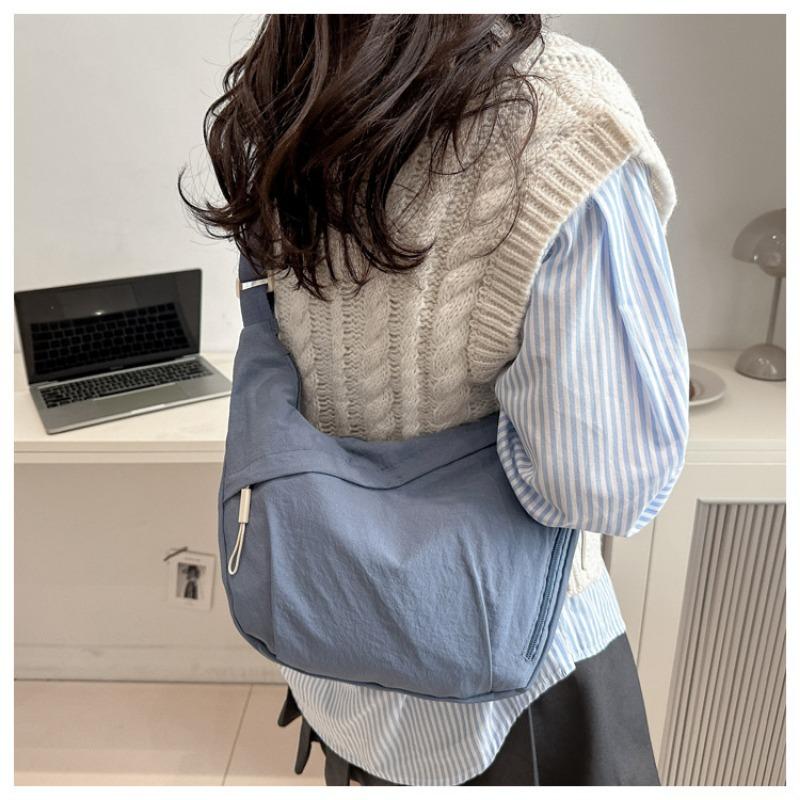 Fashion Lazy Wind Large Capacity New Simple Literary Nylon Women's Trend Casual Light Shoulder Crossbody Bag