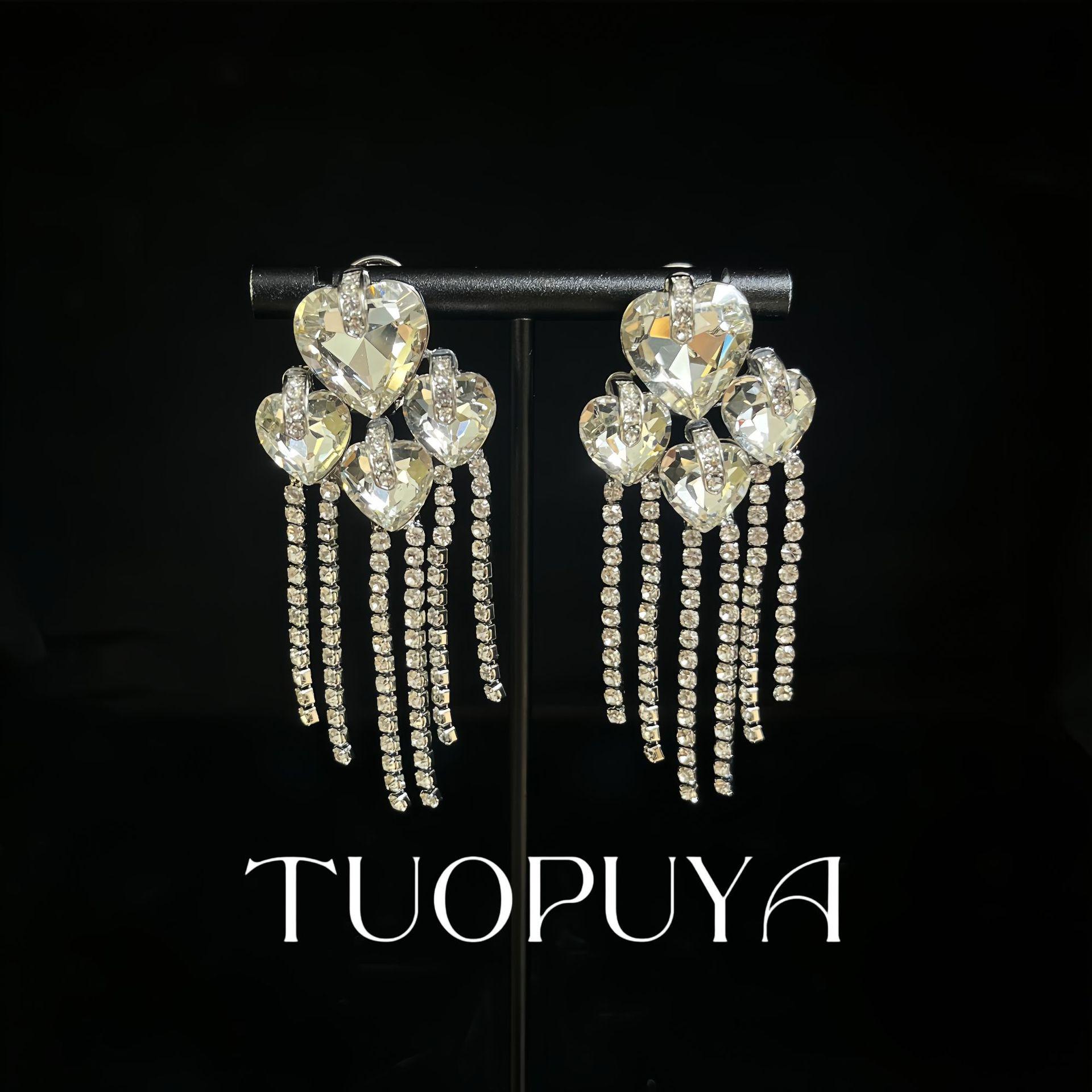 Retro Baroque Heart Tassel Earrings with Rhinestones for Women – Versatile Street Style