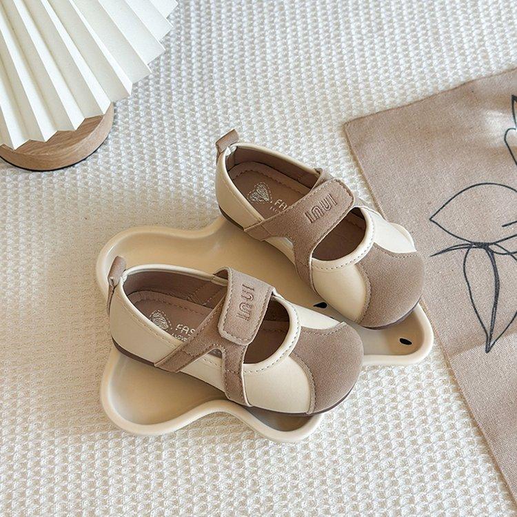 Baby baby small leather shoes soft sole comfortable shallow mouth shoes autumn single shoes British style girls princess shoes 0-1-3 years old