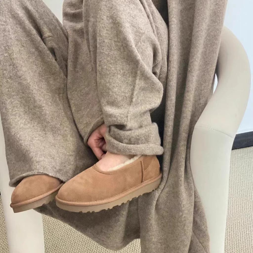 Xiaohongshu Explosion! Fur Integrated Thick-soled Snow Boots Women's 2025 Winter New One-pedal Lazy Shoes Nun Shoes
