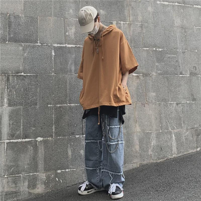 Tricou cu glugă cu mânecă scurtă pentru bărbați - Stil la modă de vară, larg, stil Harajuku, modă casual Hong Kong, mânecă cinci sferturi.