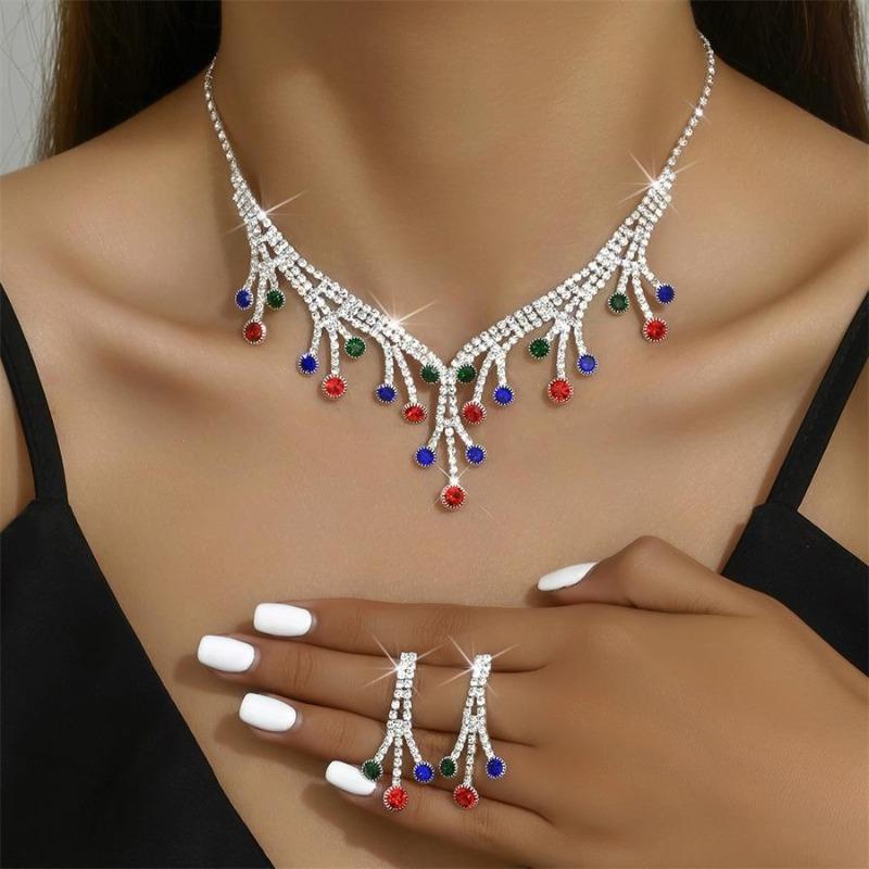 Color Fashion Necklace Earrings Set Wave Diamond Rhinestone Simple Necklace Women'S Dinner Necklace Accessories