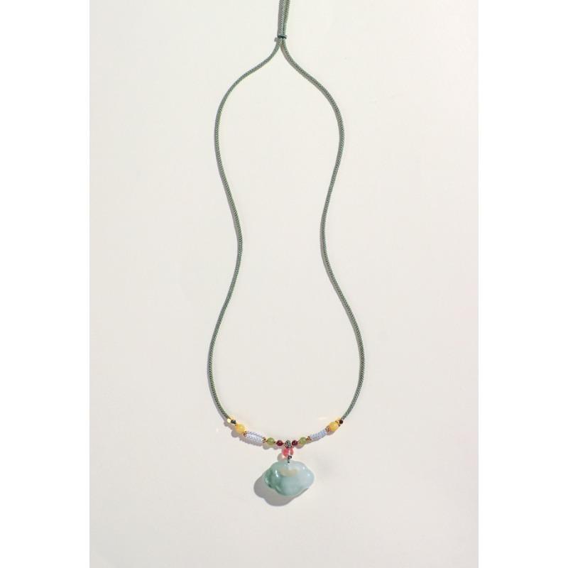 New Chinese Style Light Luxury Natural Jade Agate Ruyi Lock Pendant Necklace For Women