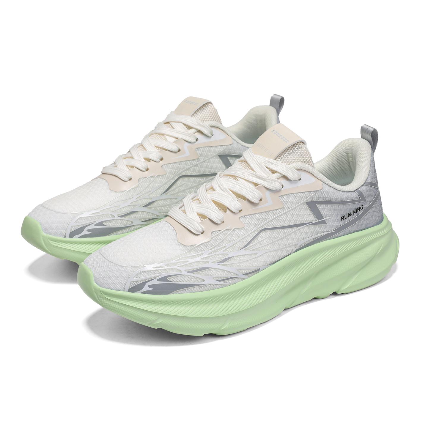 

Men Casual Sports Sneakers Comfortable NonSlip Fashion Men s Casual, Fashionable Fabric Durable, Non Slip Outer Soles, Suitable Running, Fitness 45