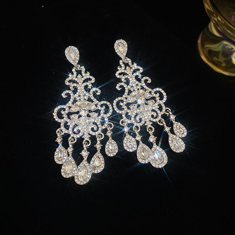 European and American tassel long pearl earrings light luxury high-end stud earrings temperament cold wind trend retro earrings