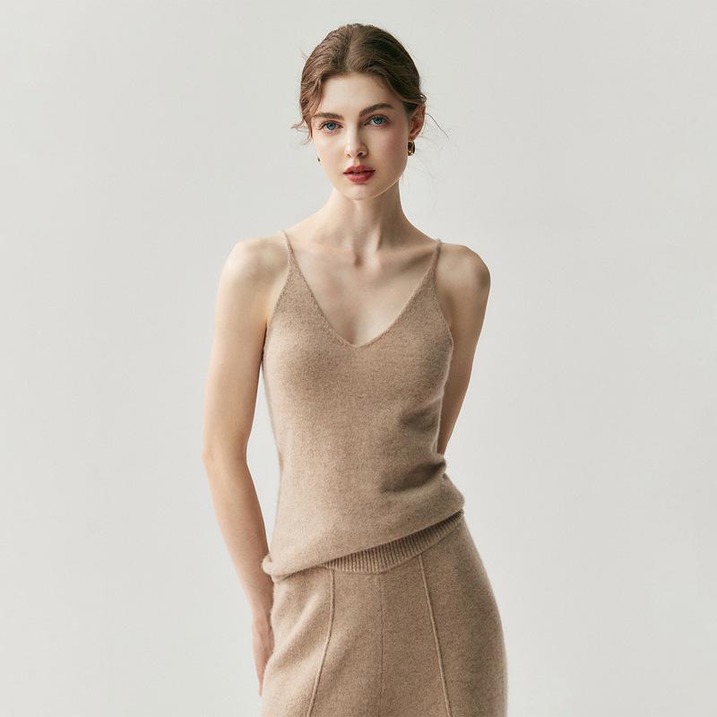 Women's V-Neck Slim Fit Cashmere Knit Spaghetti Strap Vest - Autumn/Winter 2026 Base Layer Top