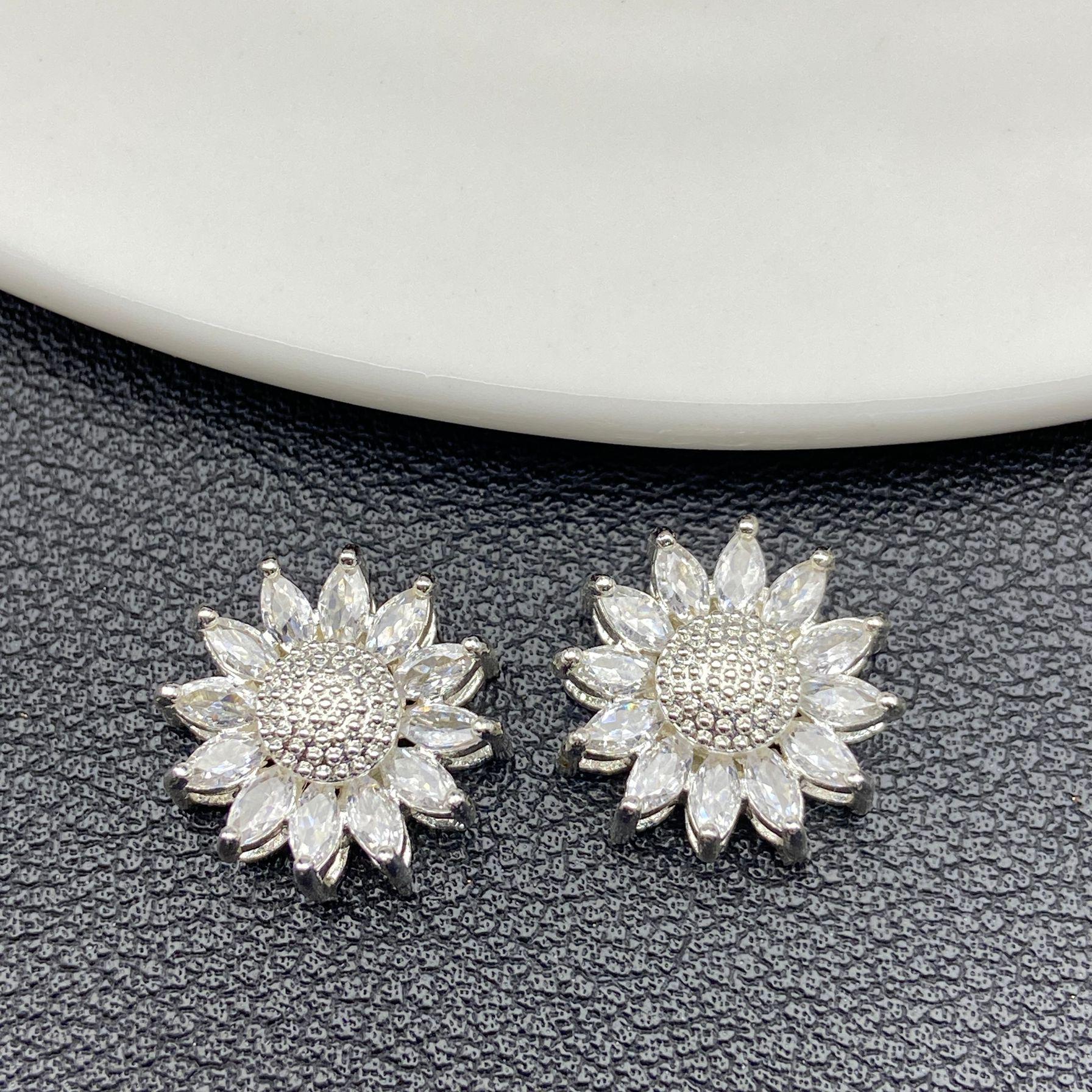 Vibrant Zircon Sunflower Pendant & Crystal Bead DIY Bracelet/Necklace Kit 14mm