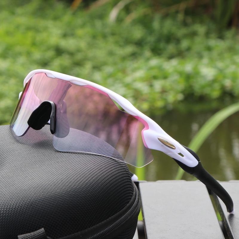 Cross-Border E-commerce TR90 Colorful Cycling Sunglasses for Outdoor Sports, Prescription-Compatible.