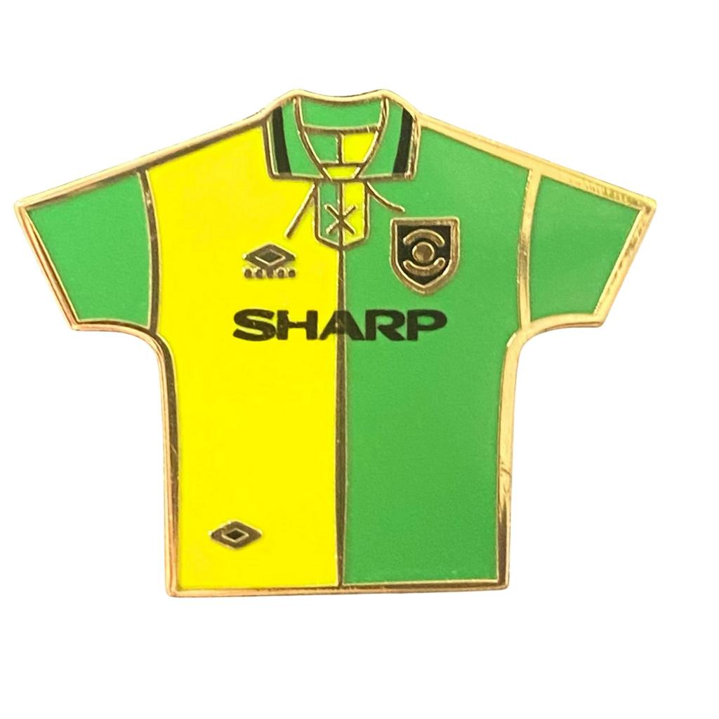 Fan Originals United Pin Retro Shirt Badge