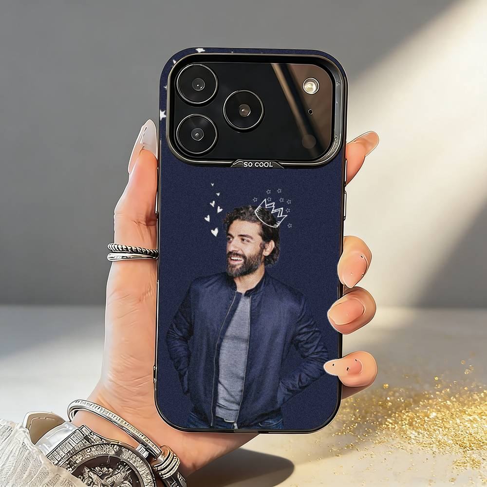 Actor O-Oscar I-Isaac Phone Case For iPhone17 16 15 14 13 12 Pro Max Grey Black Matte Laser Metallic Aurora Funda
