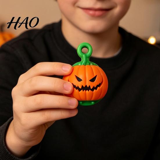 Pumpkin Fidget Spinner Rotating Halloween Toy, Stress Relief Ghost Face Toy Spinner, 3D Printed for Keychain Pendant Creepy