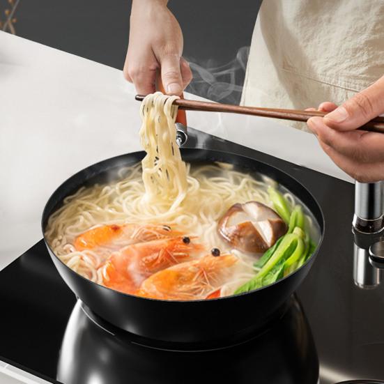 Hammered Texture Mini Iron Wok Coating-Free Frying Pan Non-Stick Flat Bottom Pan for Electric Induction Gas Stoves