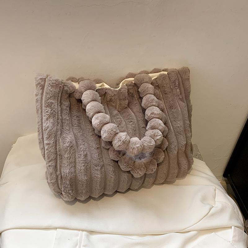 Plush bag women's autumn and winter new fashion shoulder bag handbag large capacity tote fluffy women's bag