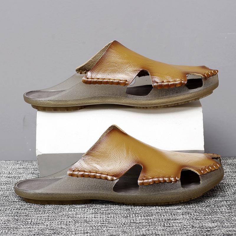 Fashion Men's Outdoor Non-Slip Slippers New Light Leather Sandals Summer Men Shoes Retro Roman Breathable Men Slippers Walking Footwear
