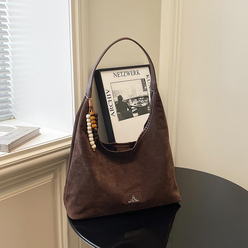 Retro matte Tasche Damen große Kapazität neue Herbst- und Winter-Freizeit-Umhängetasche mit Textur Pendler-Knödeltasche