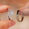 Elegante Anello da Donna con Diamante a Sei Griffe, Elegante Fedina in Zirconia Cubica, Perfetto per Proposte e Matrimonio, Misura Regolabile.
