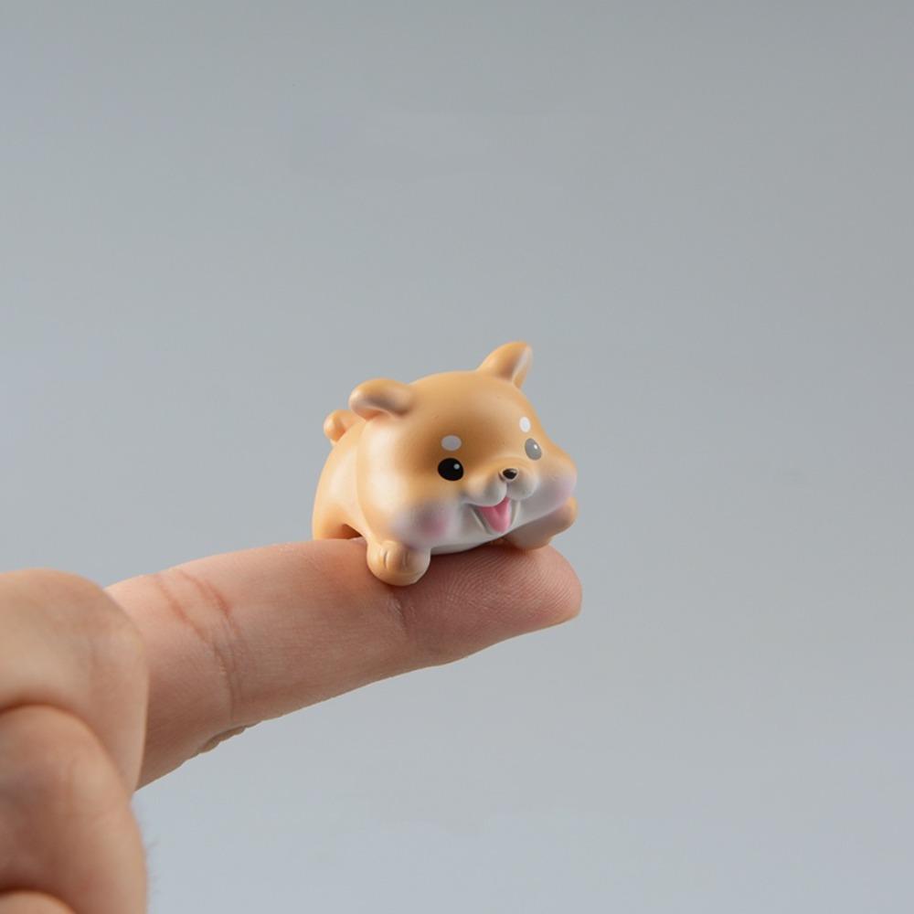 TV Screens Animal Ornament Model Desktop Edges Dog Cat Figurines  Car Interior Decoration