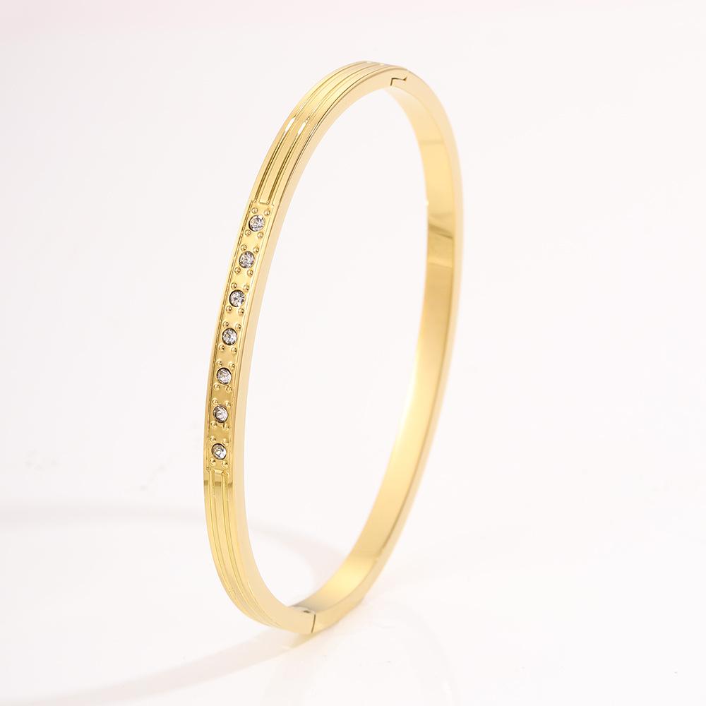 Titanium Steel Non-fading Women's Light Luxury Personalized Design Gold Fashion Trend Jingle