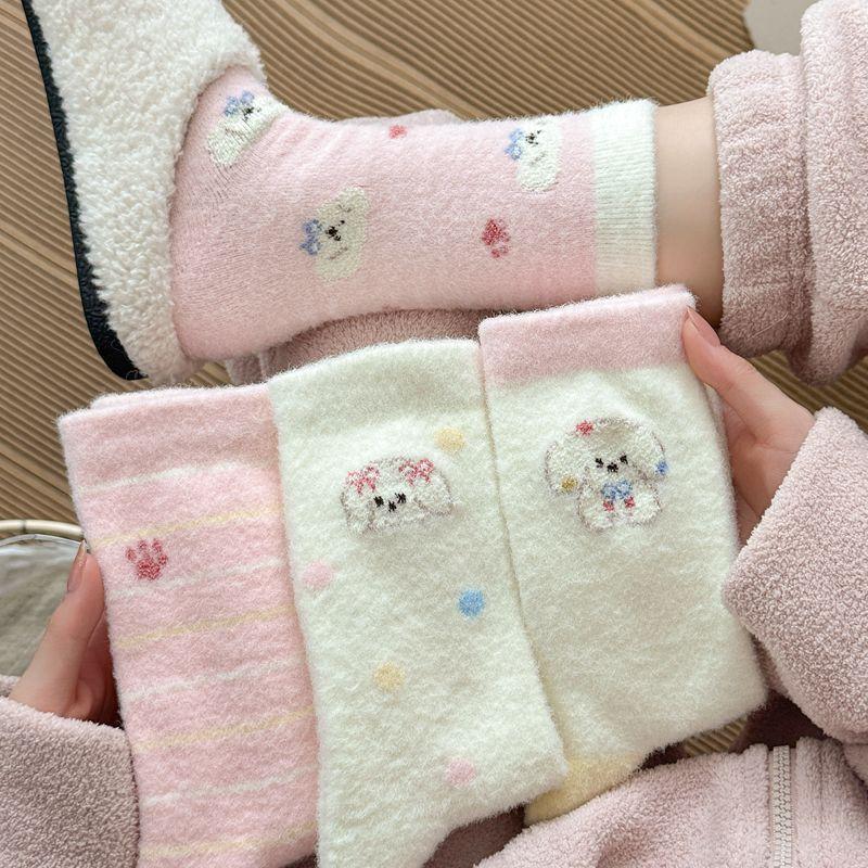 Fleece Verdickte Thermosocken Australische Fleece Mittelhohe Socken Plüsch Schlafsocken Cartoon Welpe Nahtlose Strümpfe