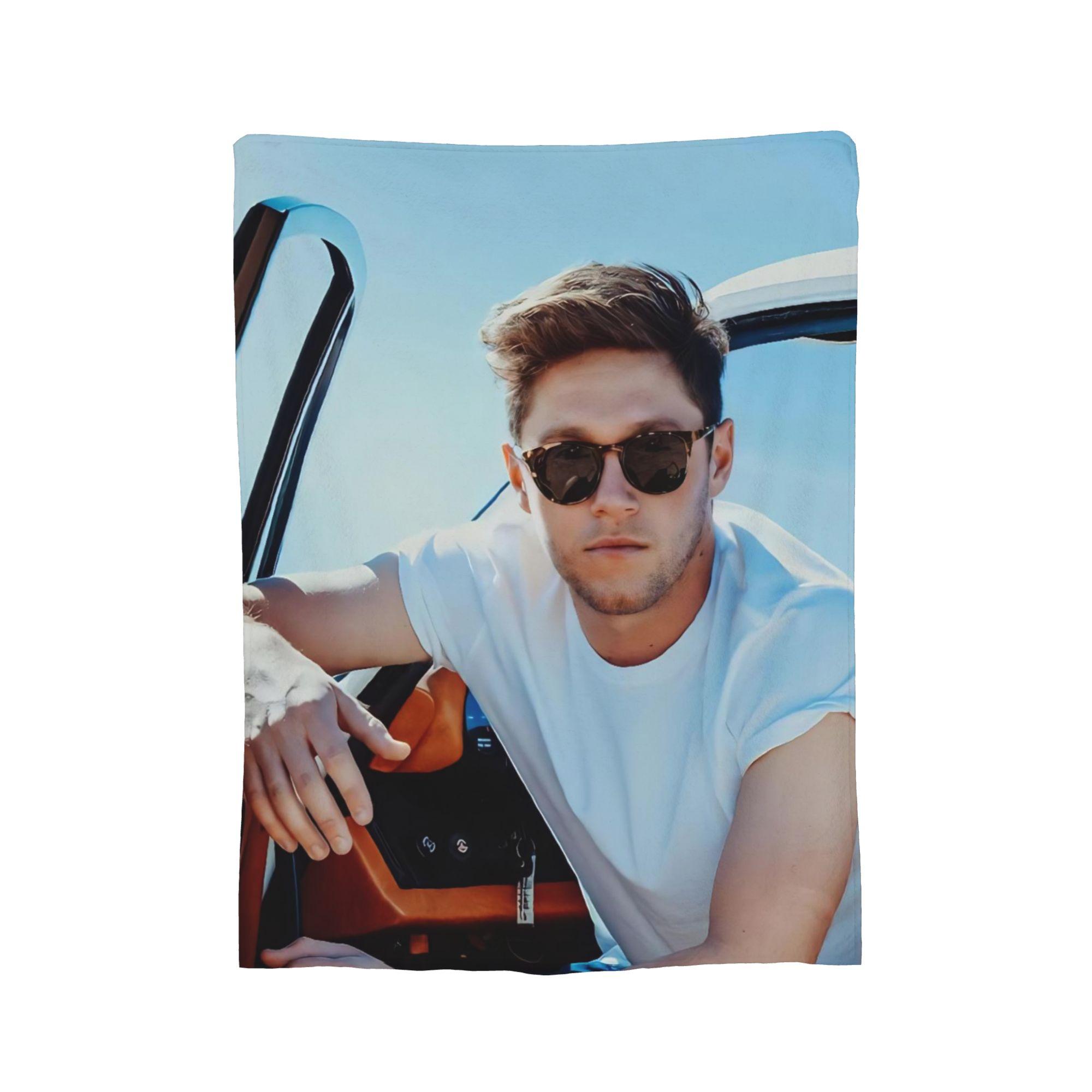 Niall Horan Blankets Fleece Spring/Autumn Portable Warm Throw Blanket for Bed Car Quilt 30x40in