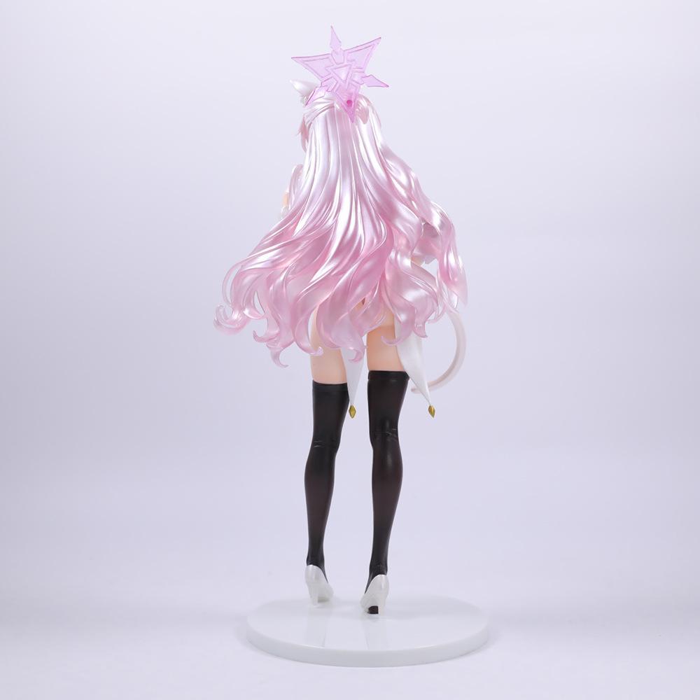 Pretty Girl Phantom Thief Kiyosumi Akira Figurine PC Case Ornament