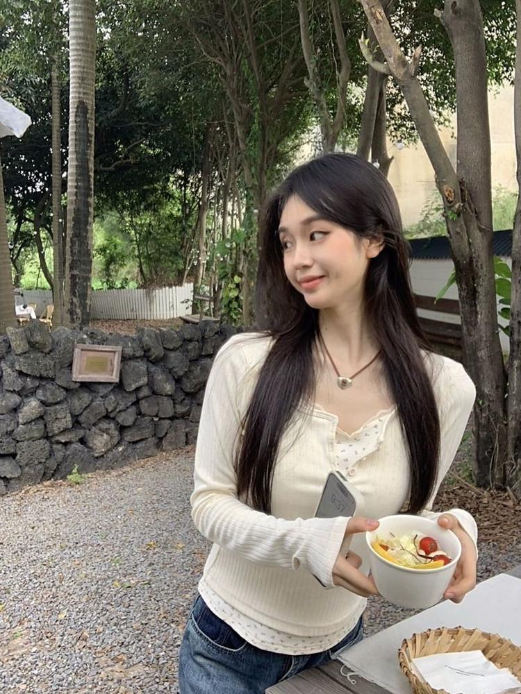 Spring & Autumn Floral Two-Piece Look Long-Sleeve Slimming Top for Women