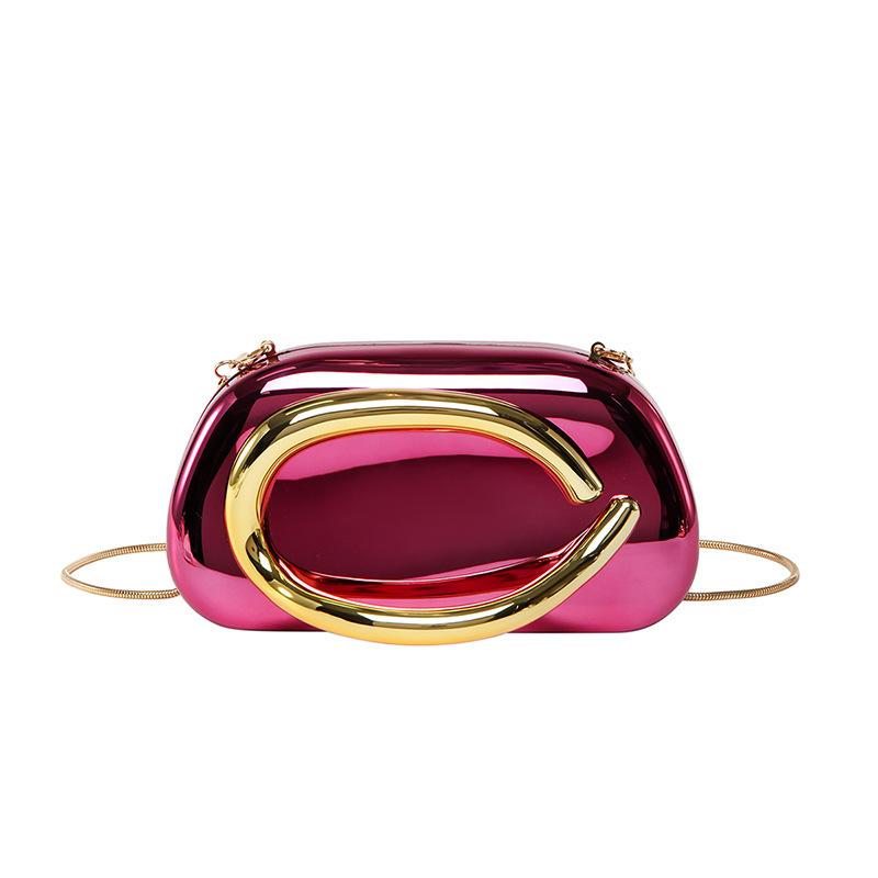 

2025 women s European and American new shoulder messenger bag, special-shaped shell acrylic bag, fashion niche dinner clutch bag рожевий