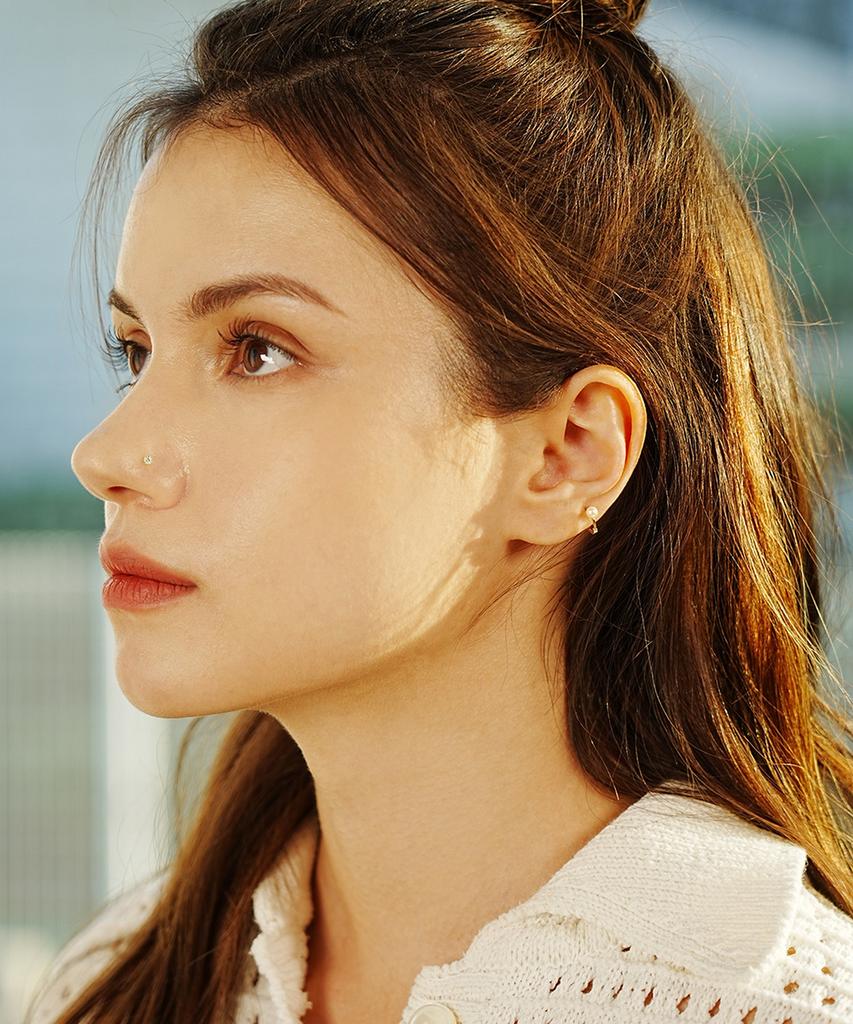 Minimalpiercing 14K Internal Moissanite Diamond Labret Nose Piercing 0.8Mm