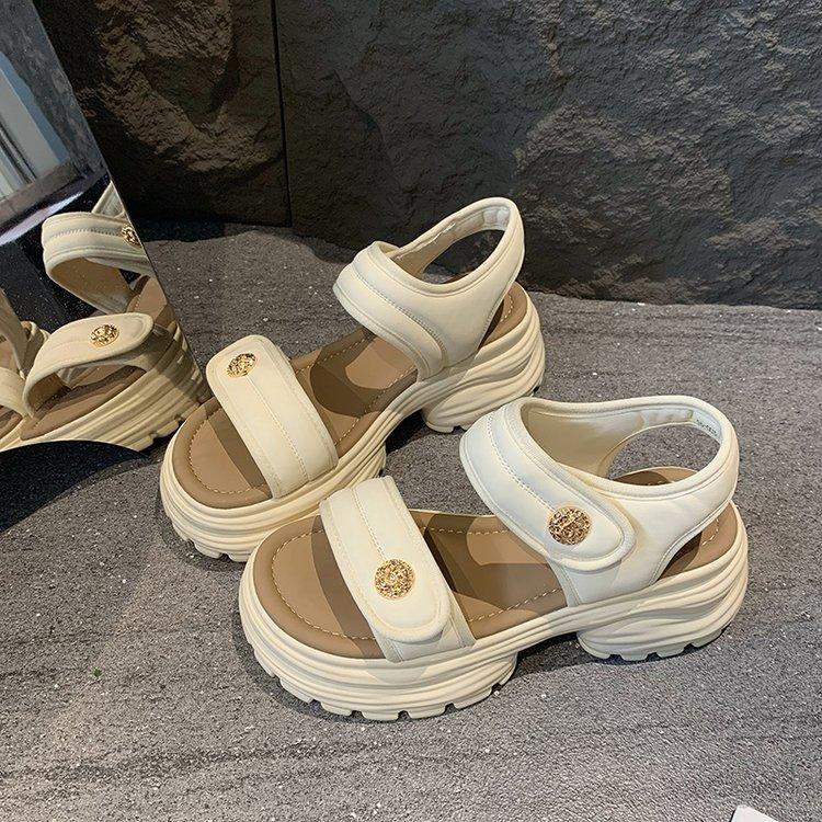 Muffin platform sports style sandals women's summer 2025 new versatile casual height increase Velcro beach sandals